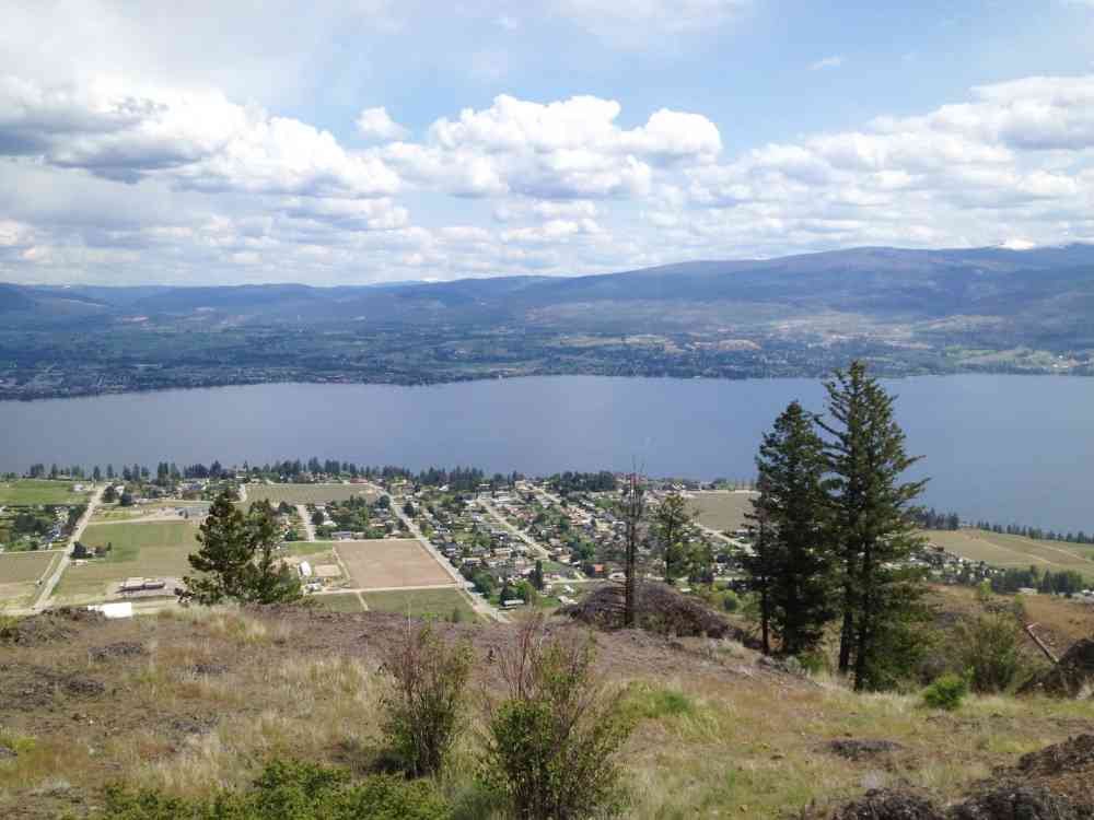 Mount Boucherie: Highway Side Ascent