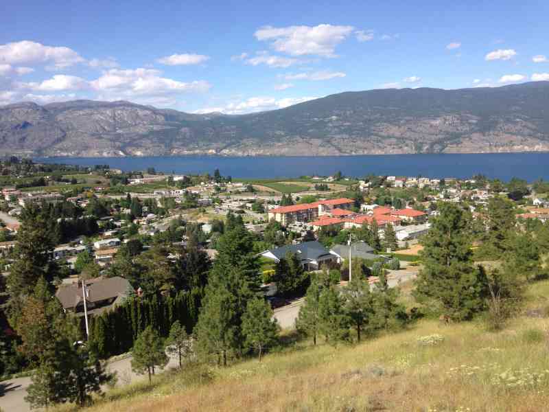 Giants Head w/ Nicole