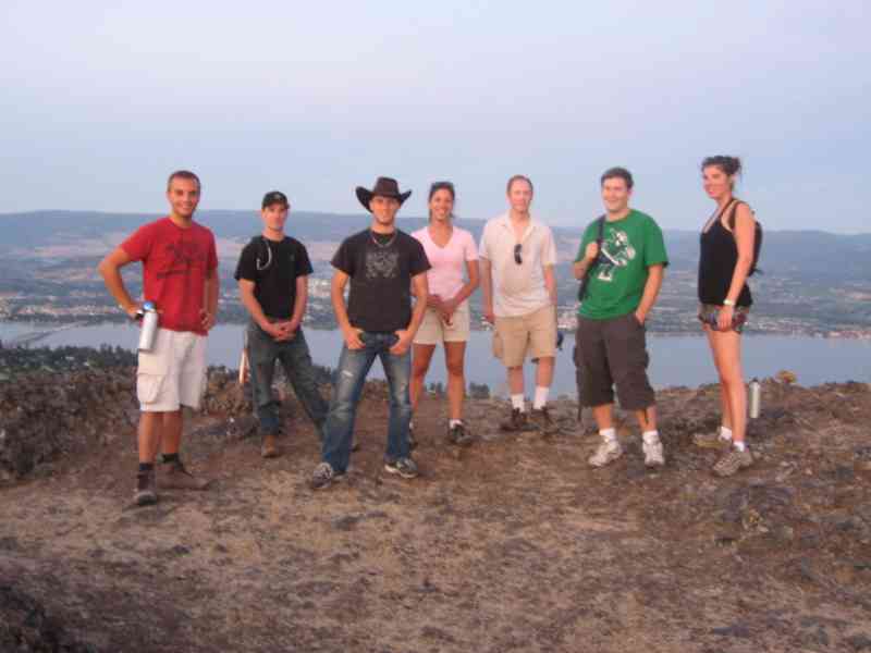 Mount Boucherie: Highway Side Ascent