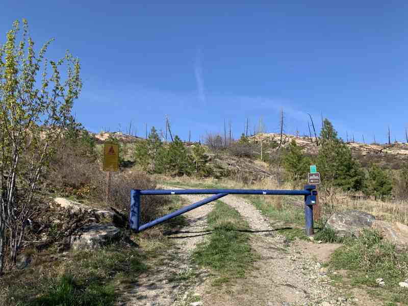 Okanagan Mountain Park: DC3 Plane Crash Bushwhack