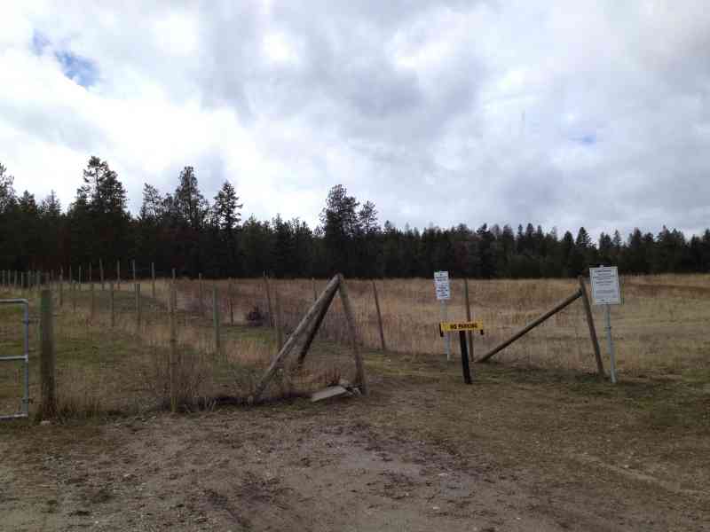 Stephens Coyote Ridge: Light Blue Lake