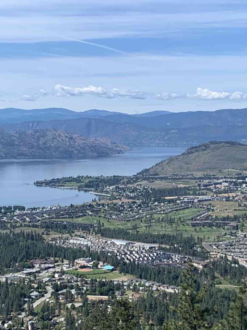 BFD3ED01-E5A9-4A87-993D-6A504768463F