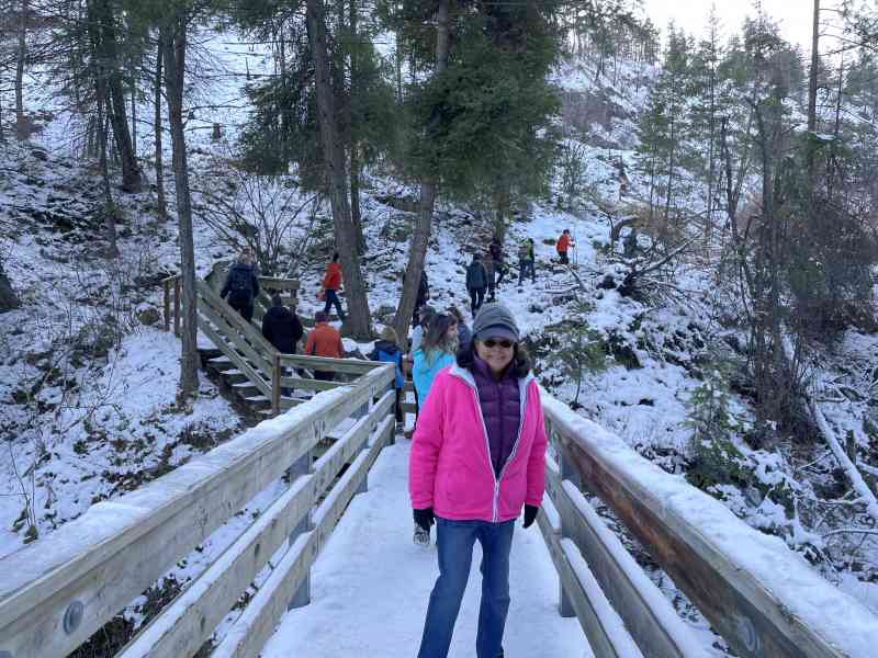 8F6A76D8-CB13-4967-8EAB-2DD9C0BE2F27