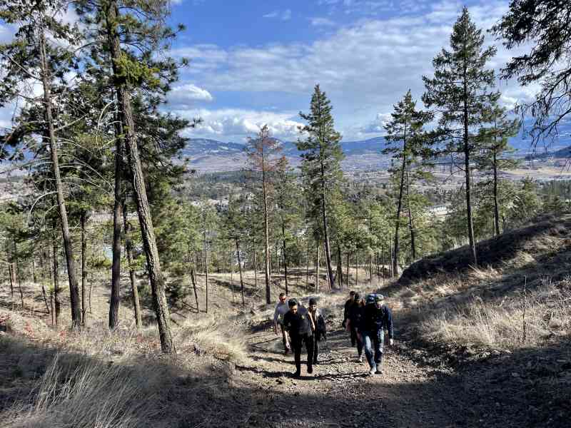 B99AE09A-E7F6-4966-90E4-32943F44A7FC